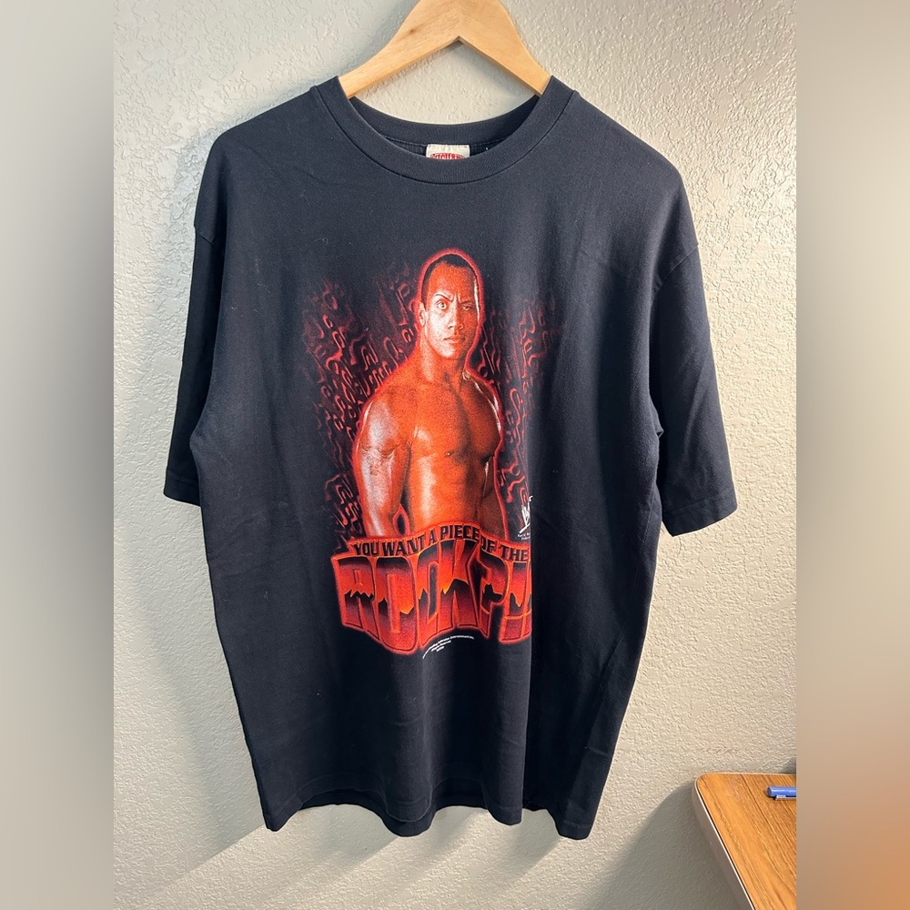 Vintage 2002 WWF You cant handle THE ROCK!!! Wrestling shirt